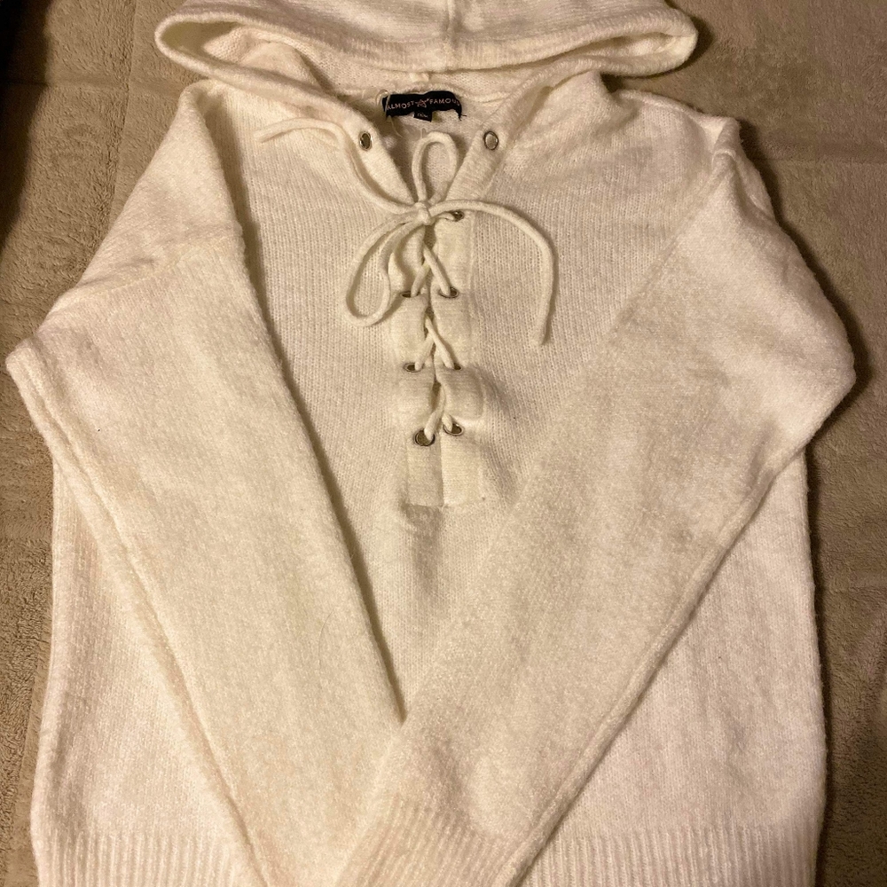 NWOT-White sweater with lacing in front
